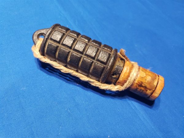 nva-minh-mine-twine-grenade-1963-dated-north-vietnam-wood-plug-excellent-condition-deactivated-inert