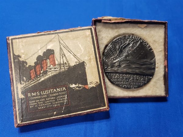 lusitania-war-medal-british-knock-off-of-German-medal-in-box-with-paper-lid