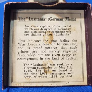 lusitania-war-medal-british-knock-off-of-German-medal-in-box-with-paper-lid