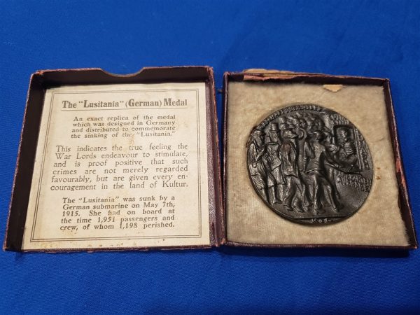 lusitania-war-medal-british-knock-off-of-German-medal-in-box-with-paper-lid