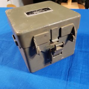 prc68-field-strength-meter-1961-dated-for-the-testing-of-radios-in-the-field-antenna