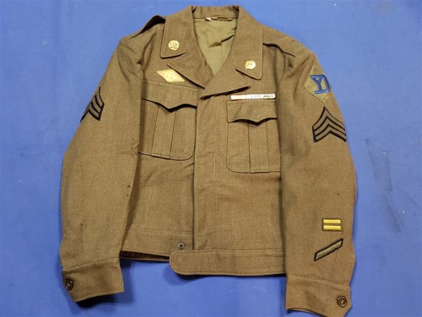 tunic-26th-div-division-sgt-uniform-with-insignia-4-battle-stars