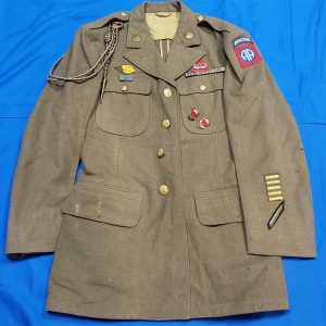 tunic-82nd-division-456th-pfab-no-identification-full-ribbons-and-insignia-wwii