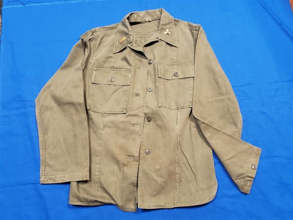 korean-war-nurse-hbt-uniform-tunic-with-insignia-2nd-lieutenant-wac-sleeve