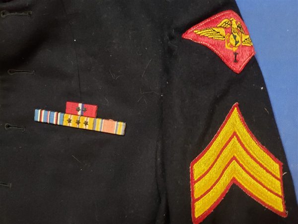 tunic-usmc-wwii-sgt-1st-maw-with-battle-ribbons-and-patches