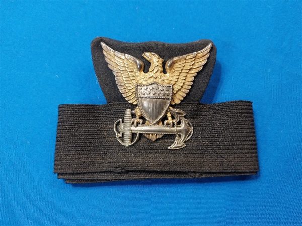 united-states-coast-guard-cap-badge-for-visor-cap