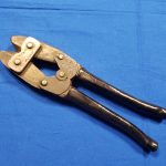 british-wire-cutters-unknown-variation-small-demolition-well-marked