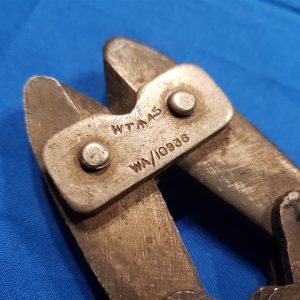 british-wire-cutters-unknown-variation-small-demolition-well-marked