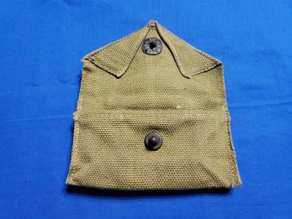 first-aid-pouch-wwii-1942-aavb-mint-unissued-with-early-full-company-name-snap-flap