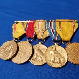 navy-aiguillette-aide-to-admiral-catch-wwii-korean-war-era-with-original-medal-bar-set-pin-back