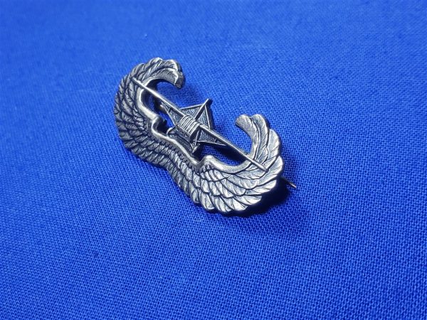 glider-qual-qualified-wings-wwii-made-by-gaunt-brit-british-sterling-pin-back