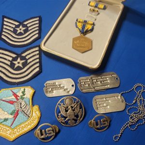 group-grouping-vn-kw-weller-medal-insignia-usaf-tags-box-set-patch