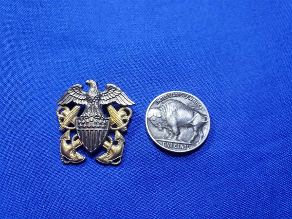 insignia-navy-ofc-cap-eagle-sterling-gold-small-balfour-mfg-size