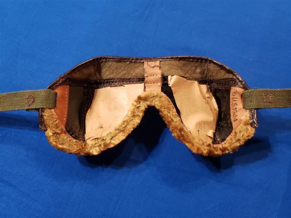 m1943-goggles-1944-dated-back-front-inside-mint-condition-with-strap