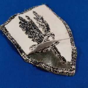 patch-vn-1st-aviation-theater-made-back-on-od-material-uniform-removed