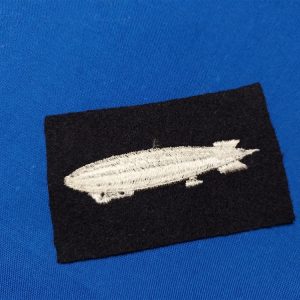 rating-navy-wwii-airship-blue-white-set-original-unissued-no-glow-enlisted