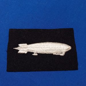 rating-navy-wwii-airship-blue-white-set-original-unissued-no-glow-enlisted