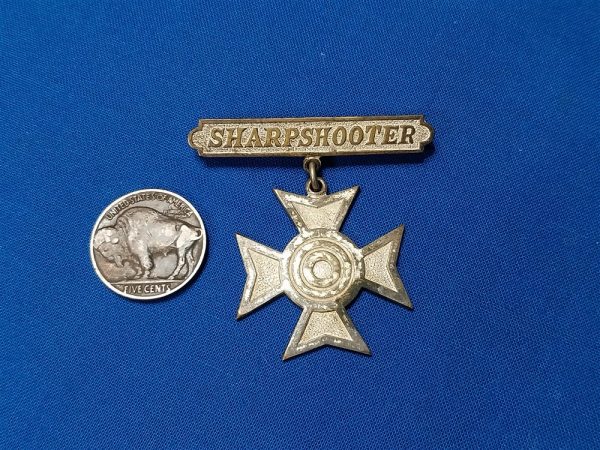 badge-world-war-one-sharpshooter-rifle-award-made-by-j-r-gaunt-original-pin-