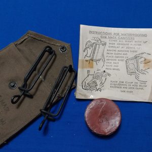 pouch-with-reapair-patches-tape-and-clips-for-field-repairs-of-gasmask