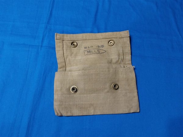 Pencil-and-wound-tag-pouch-for-the-enlisted-medical-belt-ten-pocket-manufactured-by-mills