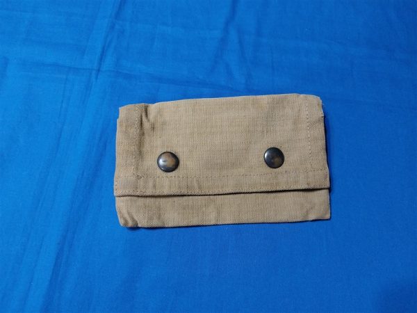 Pencil-and-wound-tag-pouch-for-the-enlisted-medical-belt-ten-pocket-manufactured-by-mills