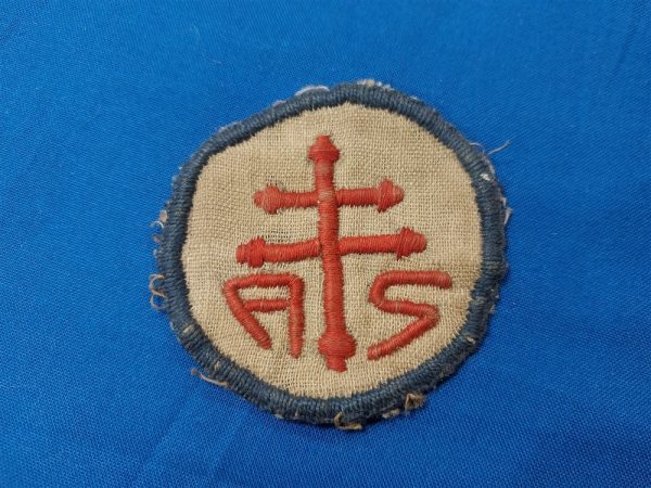 world-war-one-shoulder-and-cap-insignia-for-advance-sect-service-of-supply-french-made