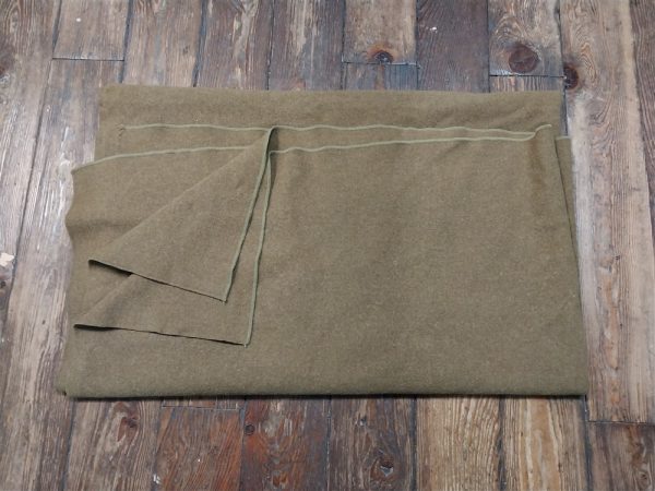 wool-world-war-two-issue-blanket-with-no-stamping-nice-o-d-color-army