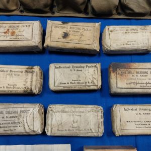 enlisted-medical-belt-wwi-world-war-one-with-partial-contents-bandages-bottle-pouch-wound-tags-and-tape-other-items-as-well-excellent-all-original