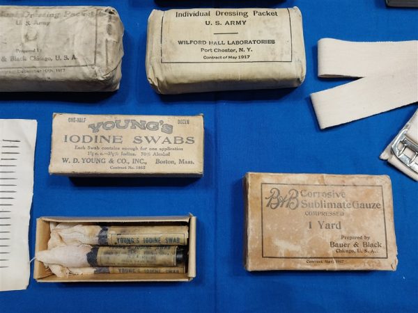 enlisted-medical-belt-wwi-world-war-one-with-partial-contents-bandages-bottle-pouch-wound-tags-and-tape-other-items-as-well-excellent-all-original