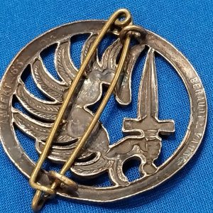 french-legion-badge-para-from-1950-to-vietnam-era-early-for-beret-with-pin-well-marked