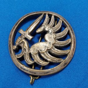 french-legion-badge-para-from-1950-to-vietnam-era-early-for-beret-with-pin-well-marked