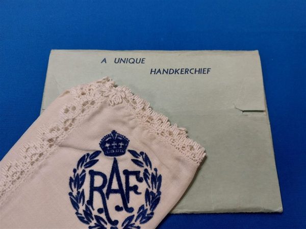 royal-air-force-large-handkerchief-embroidered-insignia-with-envelope-addressed-to-woman-in-united-states-1943-stamped-wwii