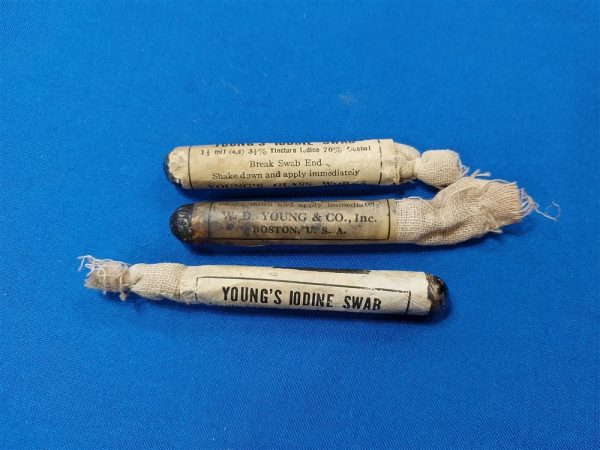 world-war-one-iodine-set-of-three-vials-for-the-medics-belt-enlisted-by-youngs-wwi