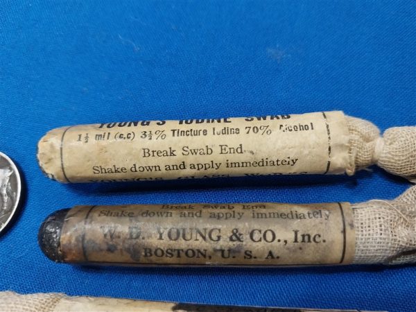 world-war-one-iodine-set-of-three-vials-for-the-medics-belt-enlisted-by-youngs-wwi