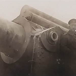 Photo-of-world-war-one-field-krupp-gun-in-field-looks-like-big-bertha-