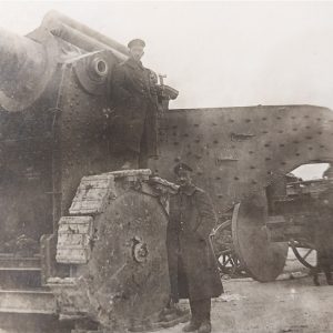 Photo-of-world-war-one-field-krupp-gun-in-field-looks-like-big-bertha-