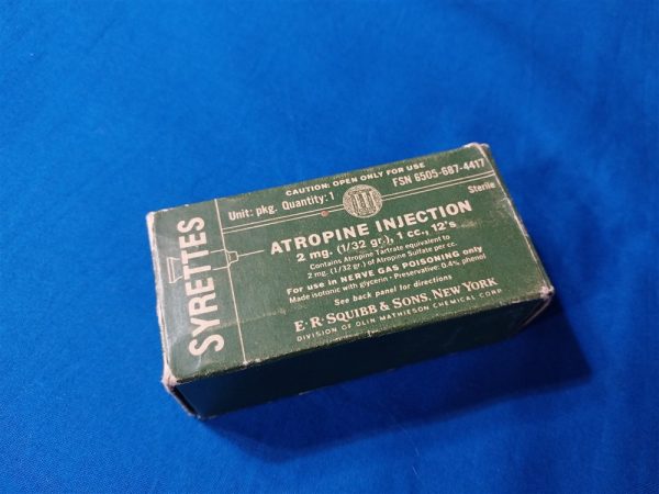 world-war-two-to-korean-war-era-atropine-syrettes-for-gas-casualties-in-the-battlefield-box-of-12