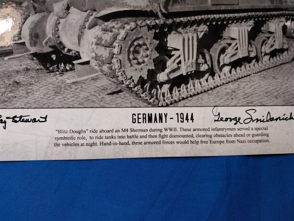 autographs-by-fury-tank-drivers-world-war-two-on-glossy-photo-germany-1944