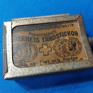 metal-container-to-keep-matches-dry-in-the-battlefield-german-produced-world-war-one