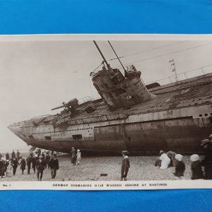 real-picture-post-card-set-of-5-beaching-of-u-118-submarine-german-in-1919-in-hastings-england