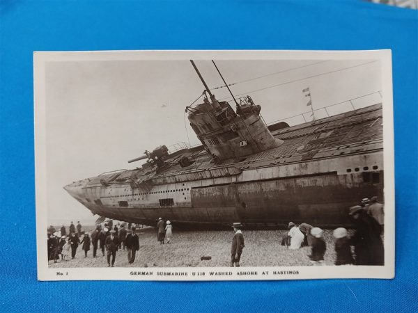 real-picture-post-card-set-of-5-beaching-of-u-118-submarine-german-in-1919-in-hastings-england