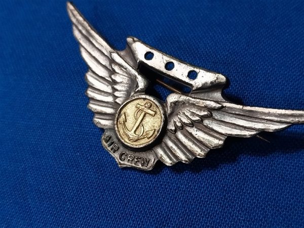 navy-crew-wings-world-war-two-sterling-silver-stamp-on-reverse-pin-back-with-lock