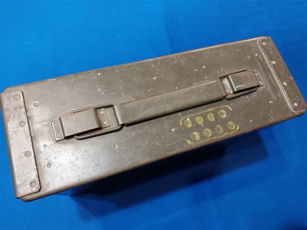 korean-war-era-ammunition-can-for-the-garand-rifle-in-clips-empty-made-for-192-rounds-ammo-excellent-condition