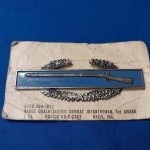 1968-dated-combat-infantry-badge-in-sterling-silver-by-krew-on-the-original-contract-card-vietnam-era