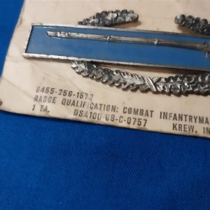 1968-dated-combat-infantry-badge-in-sterling-silver-by-krew-on-the-original-contract-card-vietnam-era