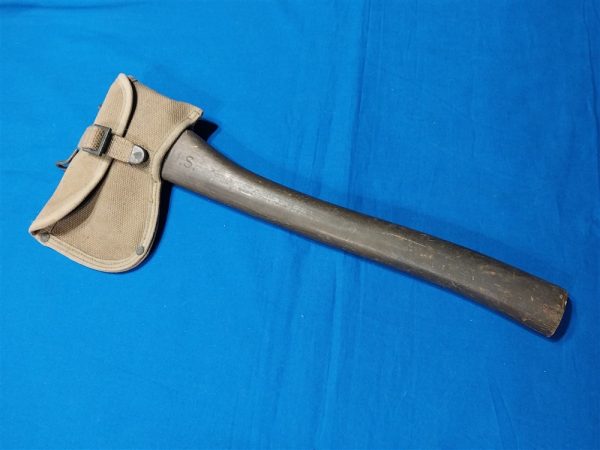 world-war-one-hatchet-with-original-cover-enlisted-medical-belt-1918-dated-canvas