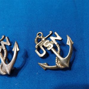 world-war-two-set-of-navy-collar-insignia-sterling-silver-matched-pair