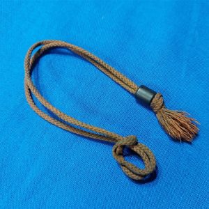 japanese-world-war-two-dagger-cord-officers-army-with-brass-weight-original-browninsh-color