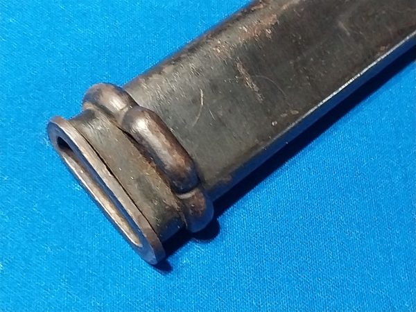 world-war-two-japanese-training-bayonet-type-97-with-matching-scabbard-100-correct-early-quillion