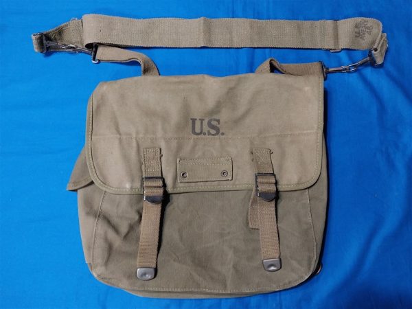 m-1936-haversack-officers-musette-bag-field-world-war-two-with-strap-1945-45-dated-excellent-condiiton